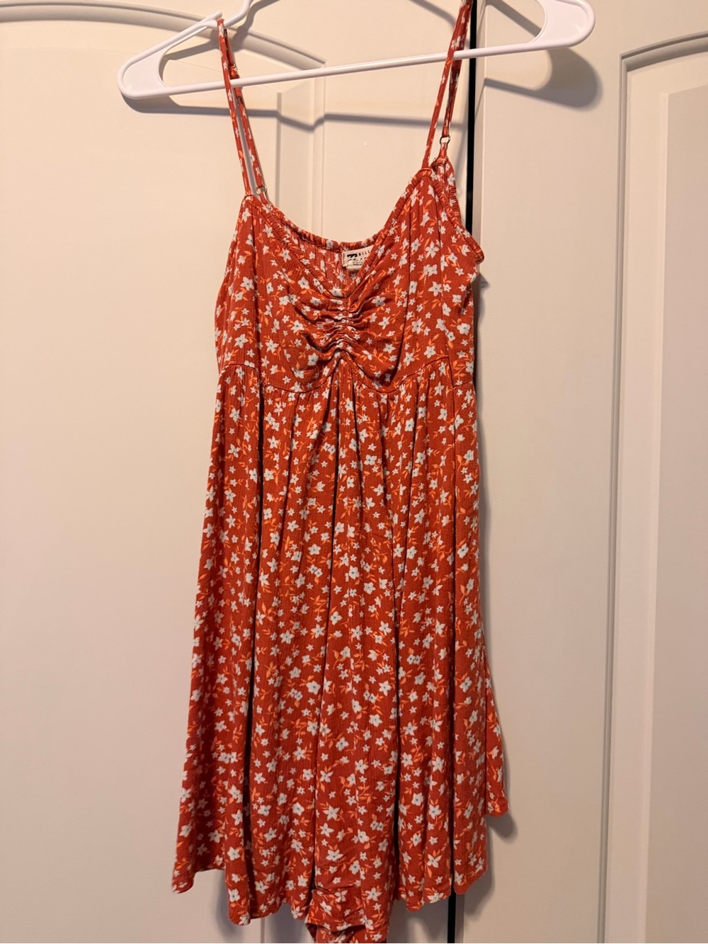Billabong - L - Women’s Orange Floral Shorts Romper